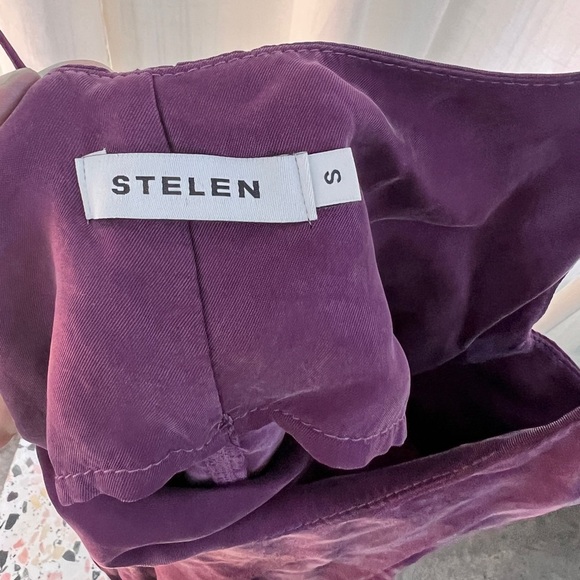 Purple knee length dress - Picture 5 of 7